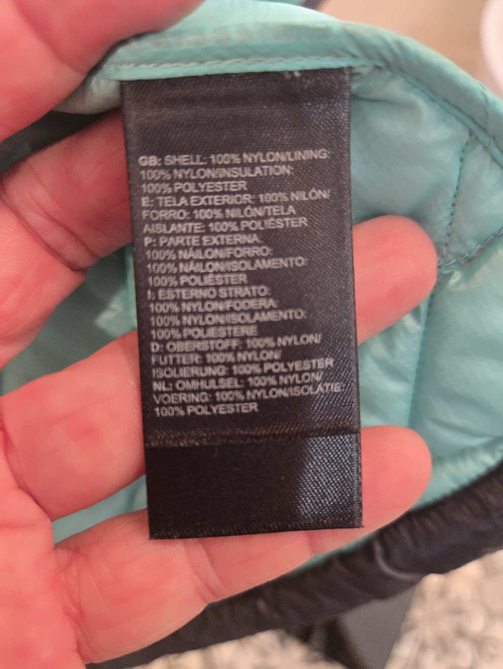 The North Face Women’s Quilted Hooded Jacket - Purple with Teal Lining - Picture 4 of 4